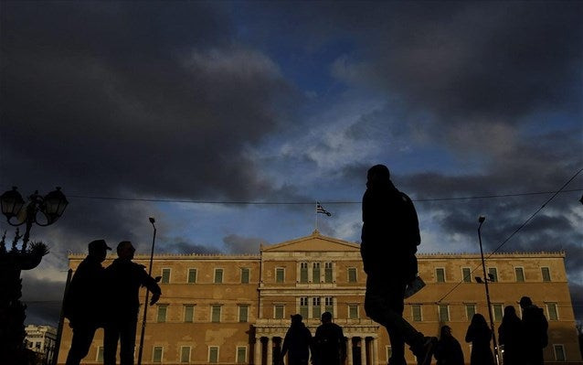 Αυτές είναι οι υποχωρήσεις σε ασφαλιστικό, εργασιακά, αφορολόγητο και ΕΝΦΙΑ